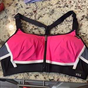 Knockout wireless bra VSX